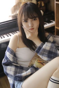 漂亮的女邻居3